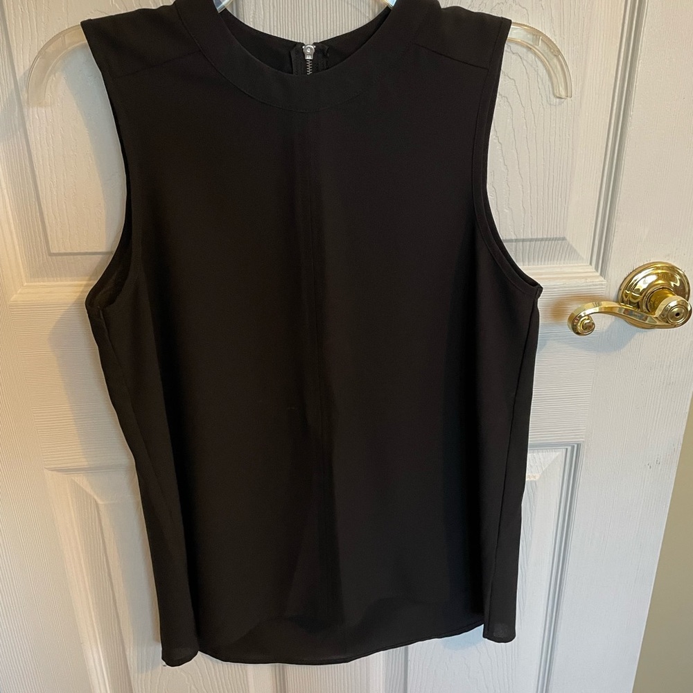 Paper Crane black dressy sleeveless top size small - Picture 2 of 4